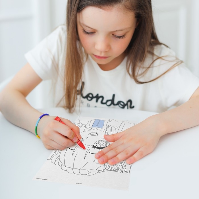 Набор для творчества &laquo;Make up studio&raquo;, книжка, тени, стразы, тату, 8+