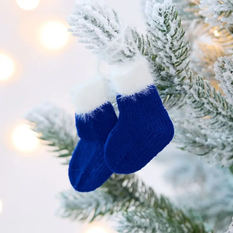 Подвеска на елку &laquo;Вьюшка&raquo;, носочки, синяя