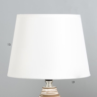 Настольная лампа "Иллирия" Е14 40Вт бело-кофейный 19х19х32 см RISALUX
