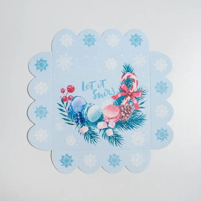 Коробка для кондитерских изделий с пластиковой крышкой &laquo;Морозное утро&raquo;, 13 х 13 х 3 см