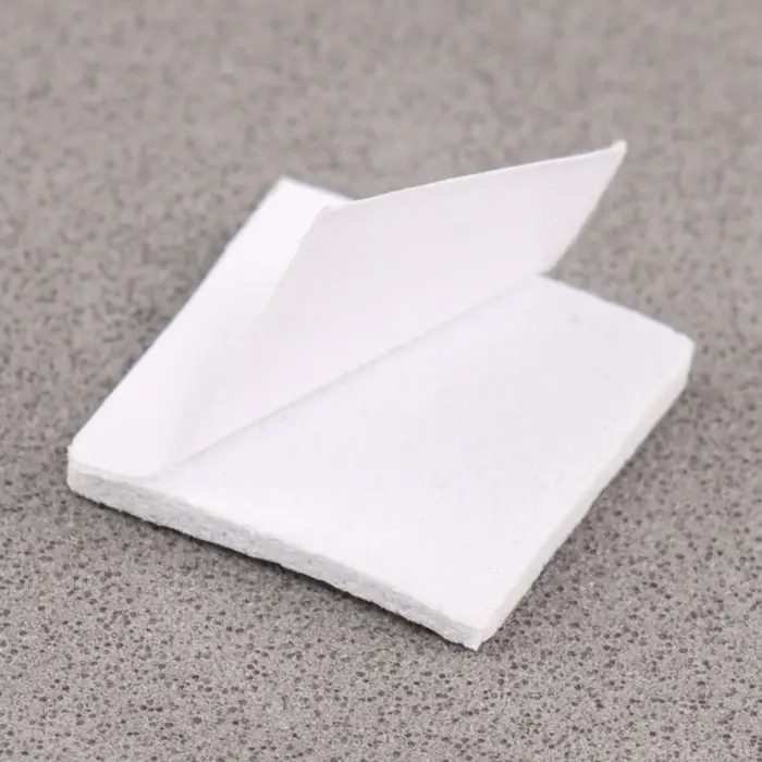 Подушечки клеевые, двусторонние, квадратные, размер 1 шт. 1&times;1 см