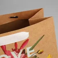 Пакет подарочный крафтовый, упаковка, &laquo;Love and flowers&raquo;, 23 х 27 х 11.5 см