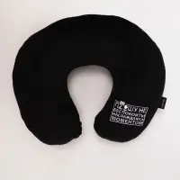 Подушка для путешествий бархатная "Прошу не беспокоить", черная, 28 х 30 х 9  см