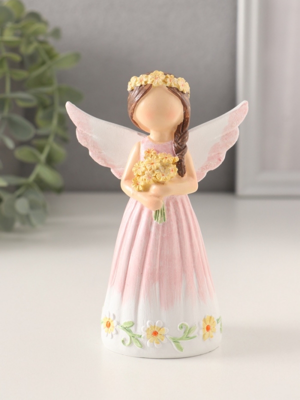 Сувенир полистоун "Девушка-ангел в розовом платье, с жёлтыми незабудками" 8х4,5х12 см