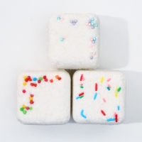 Подарочный набор косметики &laquo;Чудесной весны!&raquo;, бомбочки для ванны с добавками 3 х 70 г, ЧИСТОЕ СЧАСТЬЕ