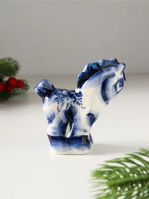 Сувенир Конь Яхонт, 8х8,5х3,5 см, гжель