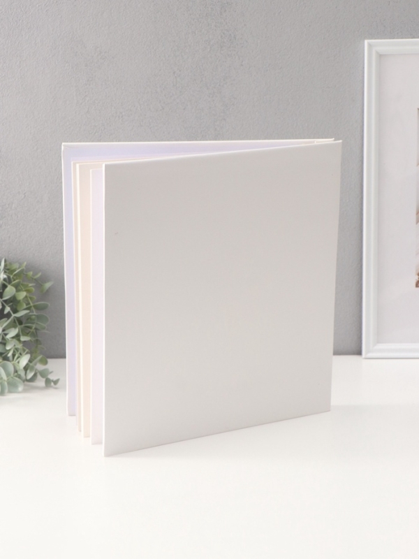 Фотоальбом магнитный 20 листов "Енотик с сердечком" кожзам, в коробке 2,6х32х33,5 см