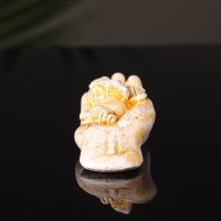 Фигура "Ангелок на ладони спит" малый, 3х7х3 см, позолота