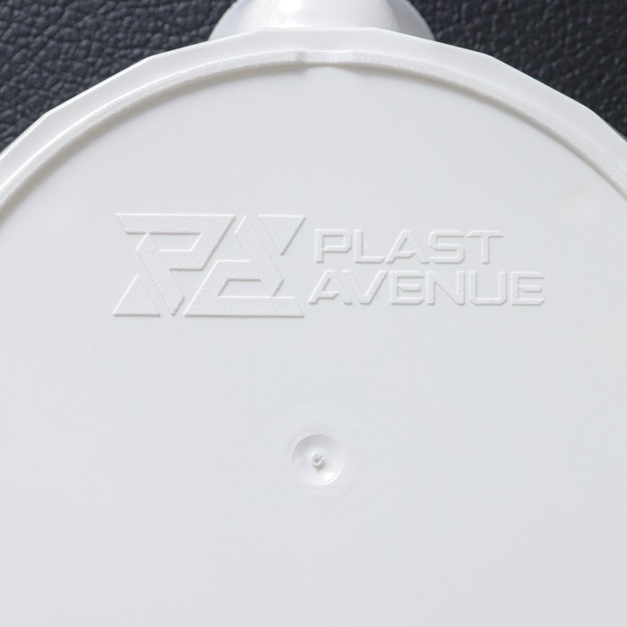 Горшок для цветов с прикорневым поливом &laquo;Румба&raquo;, 3 л, цвет белый