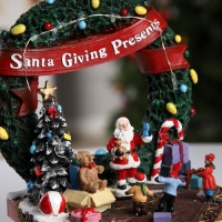 Светодиодная фигура &laquo;Ярмарка подарков&raquo; 26 &times; 20 &times; 16.5 см, полистоун, USB, свечение мульти