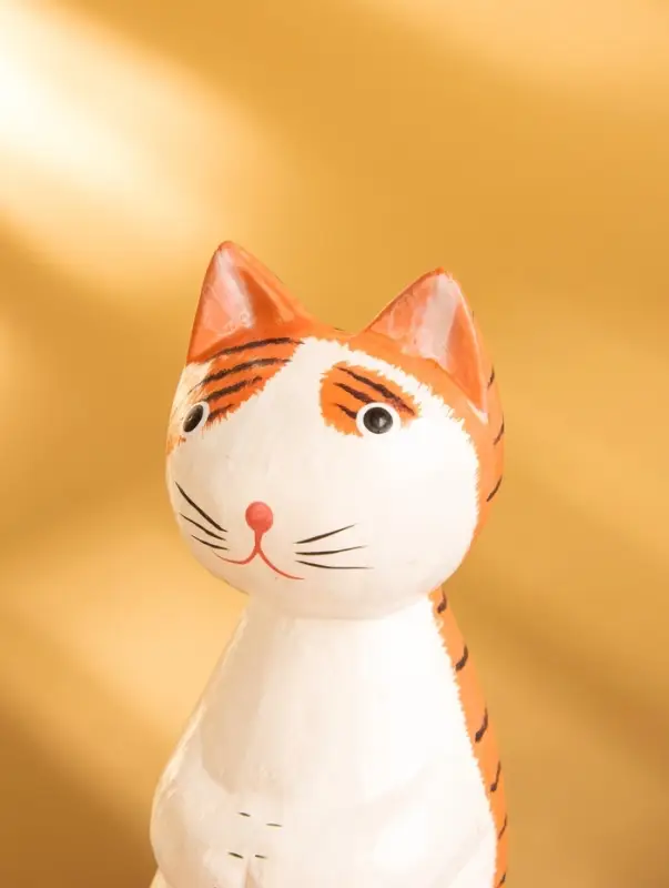 Сувенир дерево "Кот сидячий" цв. оранжевый, 6х6х15 см