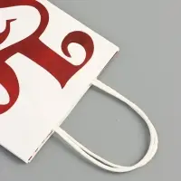 Пакет подарочный крафт Love 15&times;8&times;21 см