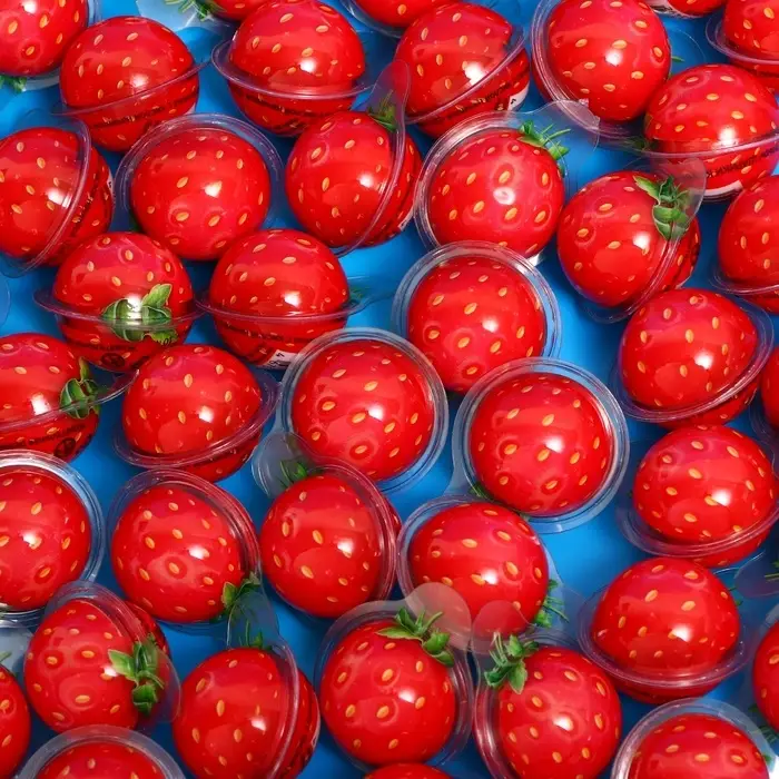 Жевательная резинка с кислой начинкой &laquo;Дуй пузырь! ШАРИКИ КЛУБНИЧКА&raquo;, 10 г