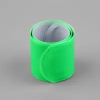Светоотражающий слэп-браслет, самофиксирующийся, 22 &times; 3 см, цвет МИКС