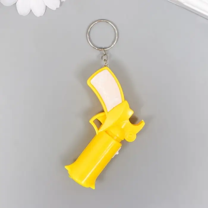 Фонарик брелок для ключей на кольце &laquo;Пистолет M-56&raquo;, светит, 5.5&times;7.5&times;2 см, МИКС