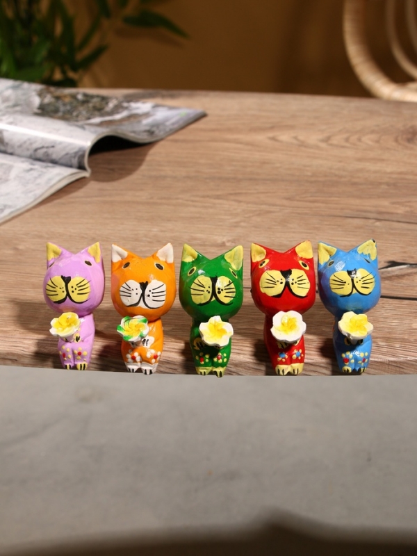 Сувенир интерьерный "Кошечки" дерево (набор 5 штук)