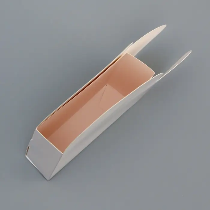 Коробка для конфет, 10&times;10&times;3 см, белая