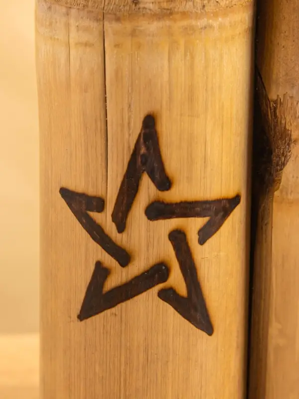 Свеча в бамбуке двойная &laquo;Звезда&raquo;, 13&times;14&times;30 см, 100 мл, бежевая