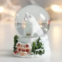 Сувенир полистоун водяной шар "Белый мишка на крыше дома" 4,5х4,5х6,5 см