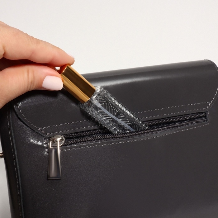 Флакон для парфюма &laquo;Прозрачный узор&raquo;, с распылителем, 15 мл, цвет золотистый