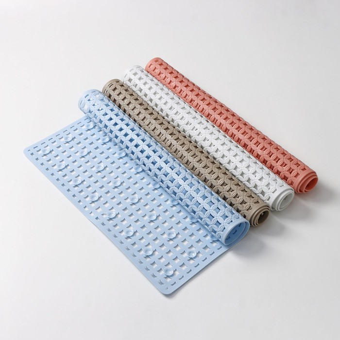 Коврик противоскользящий в ванну на присосках Доляна &laquo;Клеточка&raquo;, 50&times;50 см, цвет МИКС