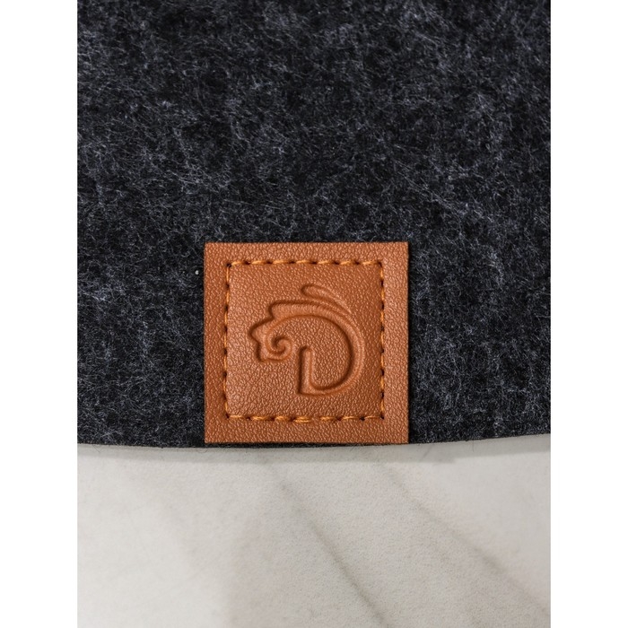 Салфетка сервировочная на стол Доляна &laquo;Грэй&raquo;, 33,5&times;38,4 см, толщина 4 мм, цвет чёрный