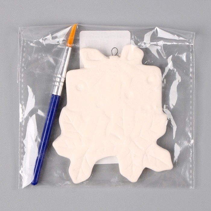 Новый год! Ёлочное украшение под раскраску &laquo;Подарок&raquo; с подвесом, кисть