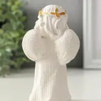 Фигура "Ангел с птицей" размер 11х7х4 см, белый с позолотой