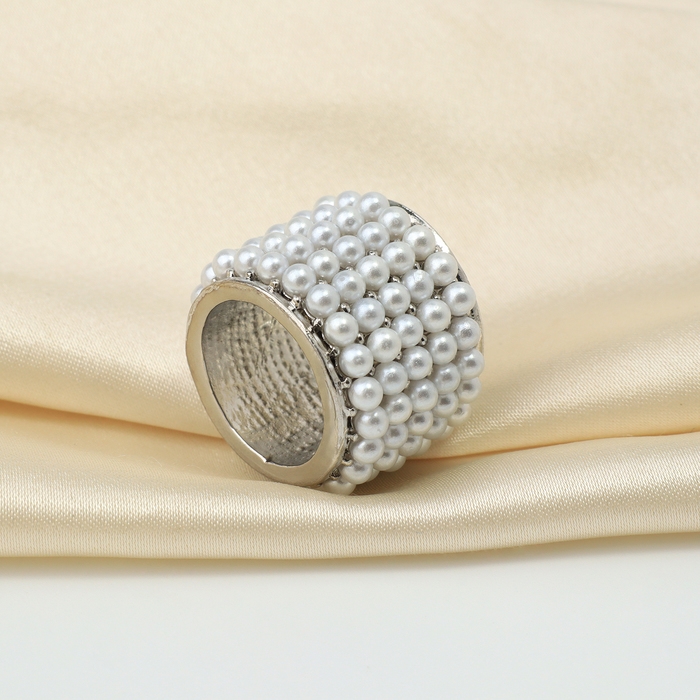 Муфта для платка &laquo;Жемчужинка&raquo;, цвет белый в серебре