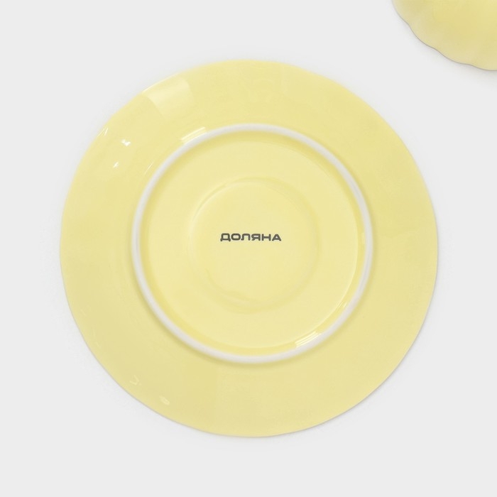 Сервиз фарфоровый чайный Доляна &laquo;Вивьен&raquo;, 12 предметов: 6 чашек 200 мл, 6 блюдец d=15 см, цвет жёлтый