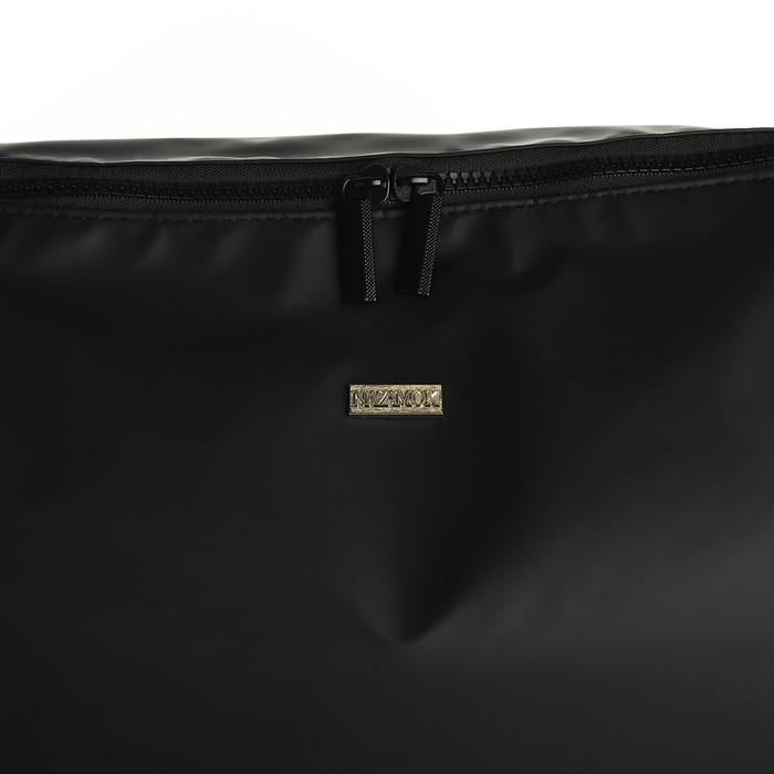 Сумка спортивная с боковыми карманами, черный цвет