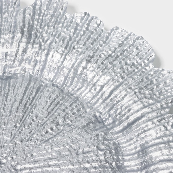 Тарелка - блюдо подстановочное Magistro &laquo;Сияние&raquo;, d=33 см, цвет серебряный