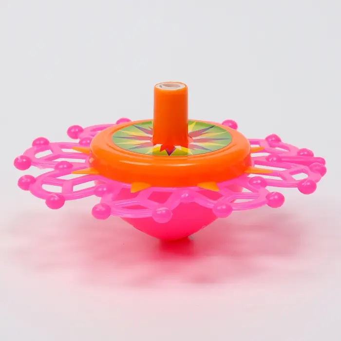 Волчок &laquo;Вихрь&raquo; со свистком, виды МИКС