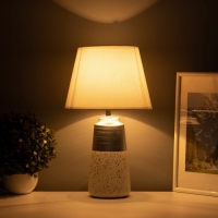 Настольная лампа с абажуром RISALUX &laquo;Удача&raquo;, 1&times;Е14, 40 Вт, белый, 22&times;22&times;39 см