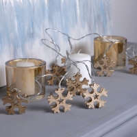 Гирлянда &laquo;Нить&raquo; 2.5 м с насадками &laquo;Снежинка&raquo;, IP20, прозрачная нить, 10 LED, батарейки AAх2 (нет в комплекте), свечение тёплое белое