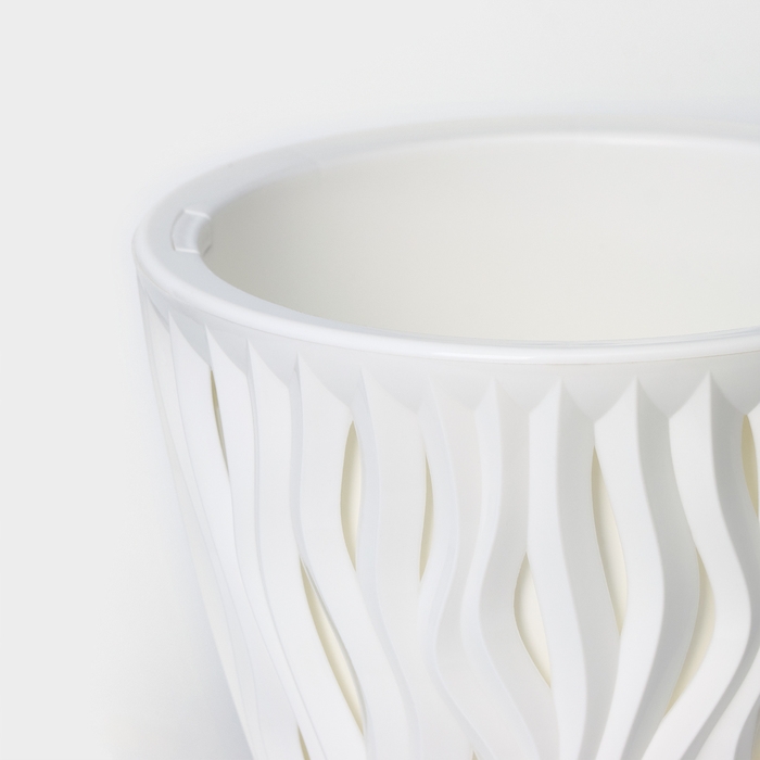 Кашпо для цветов со вставкой &laquo;Вдохновение&raquo;, 2,25 л, d=17,5 см, h=15 см, белое
