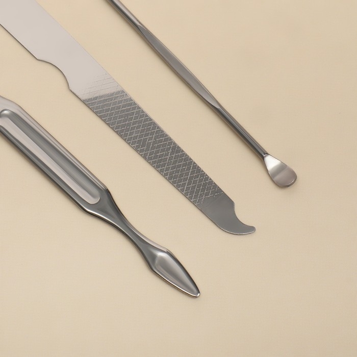 Набор маникюрный &laquo;Мур-мяу&raquo;, 7 предметов, в футляре, цвет чёрный/белый