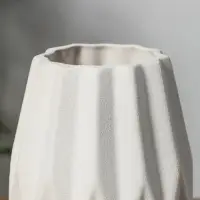 Ваза керамика настольная "Абиджил" геометрия, h=20х11, d=7,5 см, белый