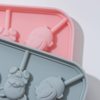 Форма для леденцов &laquo;Зоопарк&raquo;, силикон, 14,5&times;14,5&times;1,5 см, 8 ячеек (3&times;2,5 см), с палочками, цвет МИКС