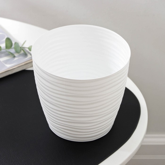 Горшок с поддоном &laquo;Дюна&raquo;, 1,7 л, цвет белый