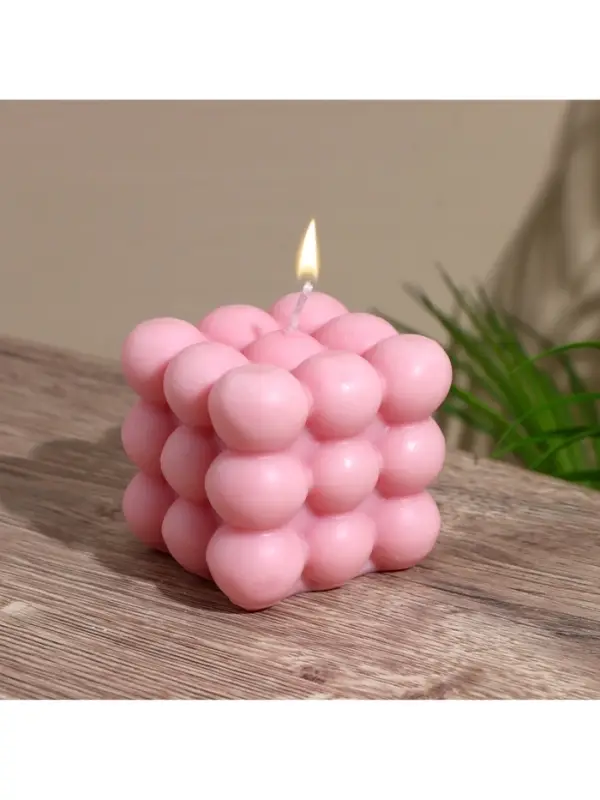 Свеча "Шарики 3 слоя" 6х6х6 см, соевый воск МИКС
