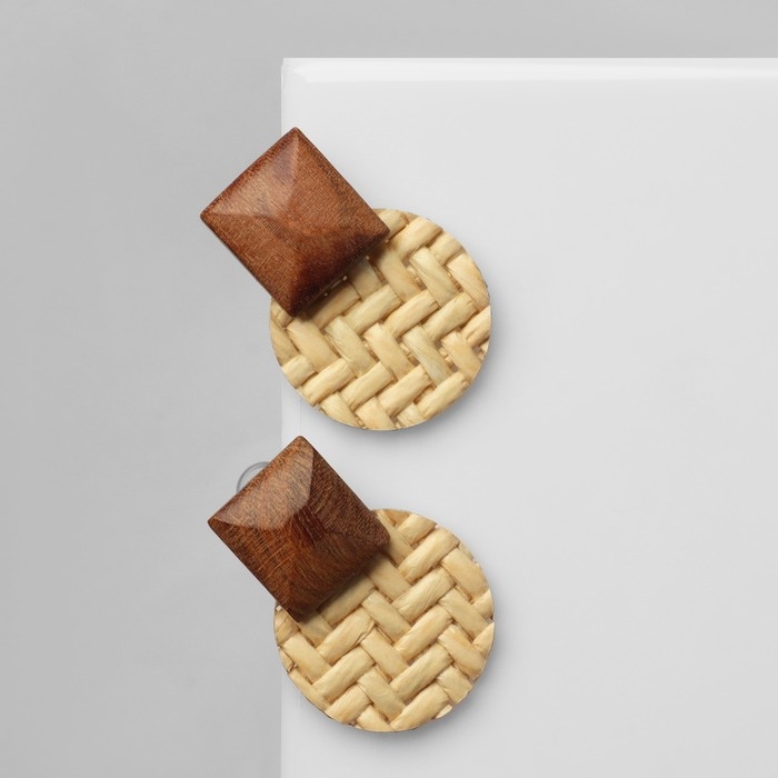 Серьги из дерева &laquo;Ваканда&raquo; стиль, плетёнка, цвет бело-коричневый