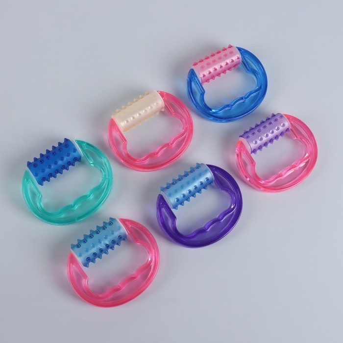 Массажёр универсальный, 11,5 &times; 10 &times; 3 см, цвет МИКС