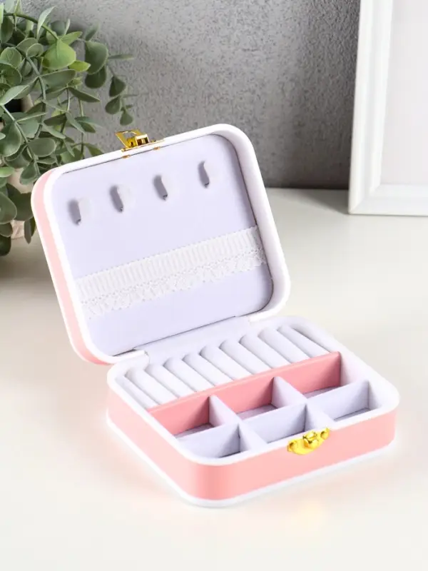 Шкатулка пластик, кожзам для украшений 6 ячеек, 10 полос, персик 13,5х11,5х5,5 см