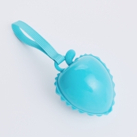 Игрушка массажная пищащая для собак "Клубничка",10 см, ТПР, микс цветов