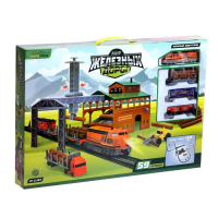 Железная дорога &laquo;Лесопилка&raquo;, работает от батареек, длина пути 450 см