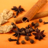 Набор для глинтвейна &laquo;Пряного нового года&raquo;: бокал 250 мл., специи 30 г., носки