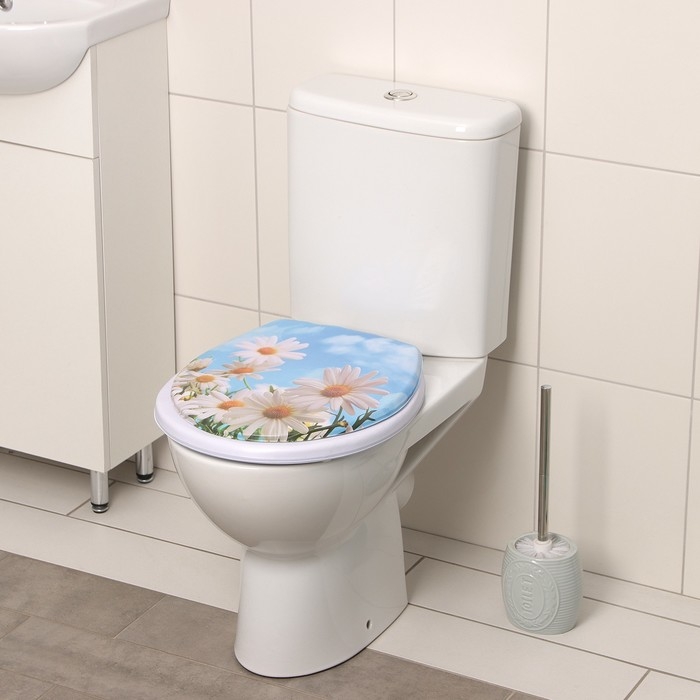 Сиденье для унитаза с крышкой Доляна &laquo;Ромашки&raquo;, 42&times;36,5 см