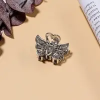 Крабик для волос &laquo;Бабочка&raquo;, 2.5 см, серебро