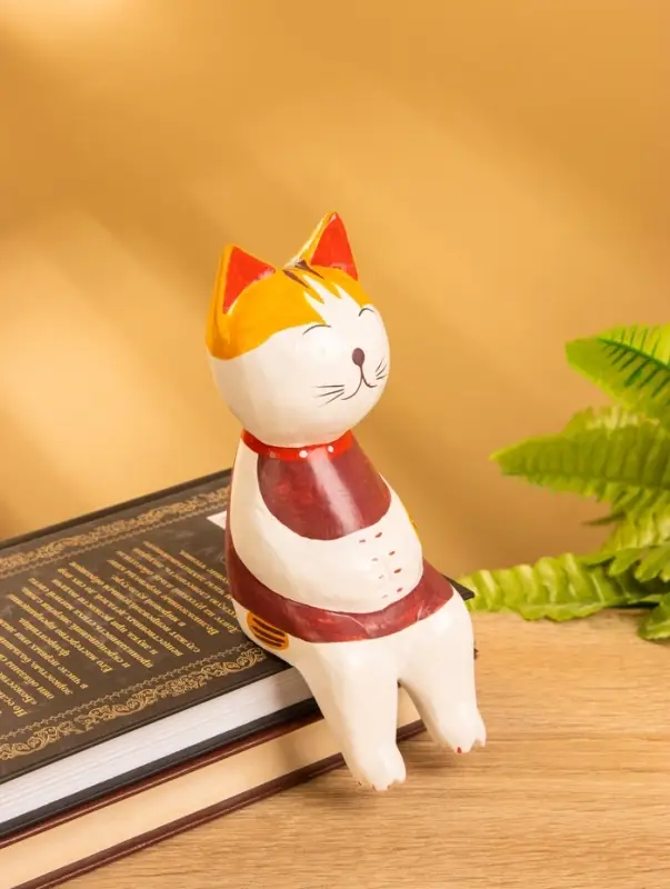 Сувенир дерево "Кот сидячий" цв. красный, 6х6х15 см